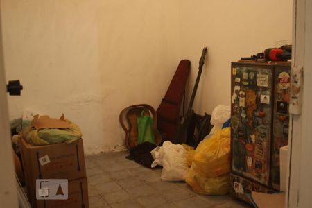 Casa à venda com 153m², 3 quartos e 2 vagas Casa à venda com 153m², 3 quartos e 2 vagasQuarto de Serviço