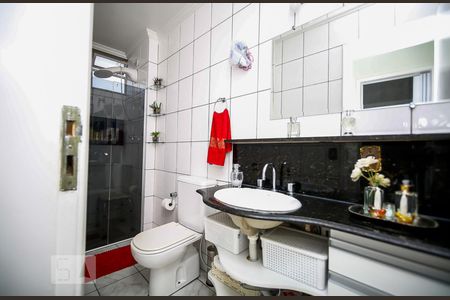 Banheiro  de apartamento à venda com 1 quarto, 47m² em Ipiranga, Belo Horizonte