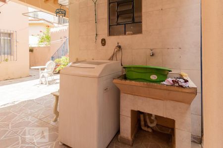 Casa à venda com 220m², 3 quartos e 3 vagas Casa à venda com 220m², 3 quartos e 3 vagasÁrea de Serviço