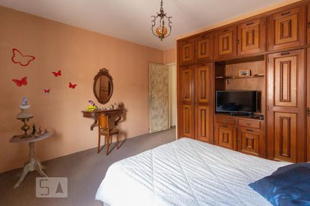 Casa à venda com 220m², 3 quartos e 3 vagas Casa à venda com 220m², 3 quartos e 3 vagasQuarto 3