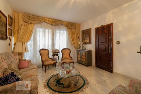 Sala de casa à venda com 3 quartos, 220m² em Butantã, São Paulo