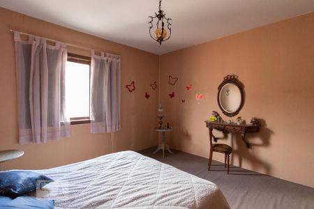 Casa à venda com 220m², 3 quartos e 3 vagas Casa à venda com 220m², 3 quartos e 3 vagasQuarto 3