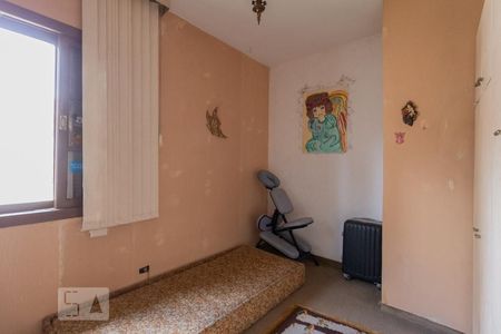 Casa à venda com 220m², 3 quartos e 3 vagas Casa à venda com 220m², 3 quartos e 3 vagasQuarto 2