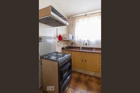 Casa à venda com 220m², 3 quartos e 3 vagas Casa à venda com 220m², 3 quartos e 3 vagasCozinha