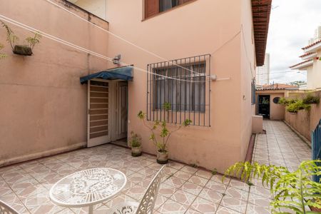 Casa à venda com 220m², 3 quartos e 3 vagas Casa à venda com 220m², 3 quartos e 3 vagasÁrea Externa