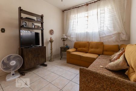 Sala de casa à venda com 3 quartos, 220m² em Butantã, São Paulo