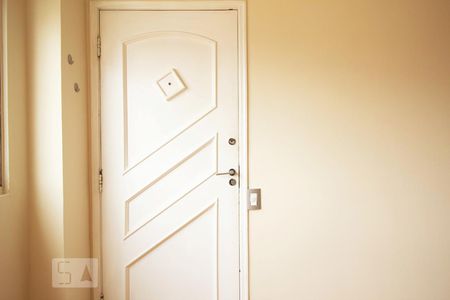 Sala detalhe de apartamento à venda com 3 quartos, 75m² em Vila Mariana, São Paulo