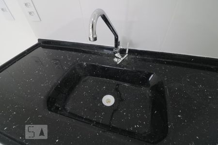 Cozinha - pia de apartamento à venda com 2 quartos, 40m² em Sítio da Figueira, São Paulo