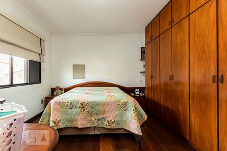 Casa à venda com 580m², 3 quartos e 8 vagasQuarto 1 suíte 