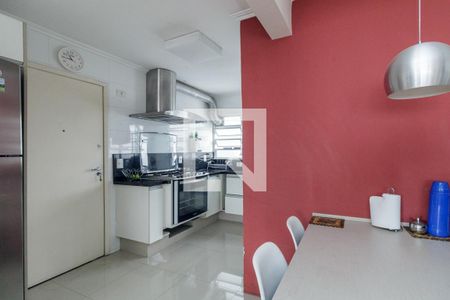 Apartamento à venda com 110m², 3 quartos e 2 vagasCozinha