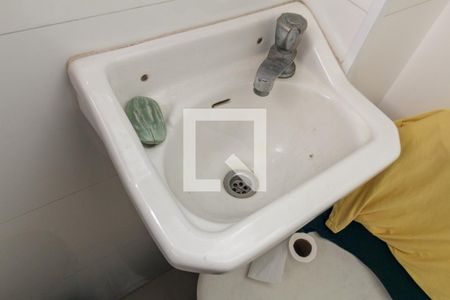 Apartamento à venda com 110m², 3 quartos e 2 vagasBanheiro de Serviço