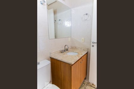 Apartamento para alugar com 42m², 1 quarto e 1 vaga Apartamento para alugar com 42m², 1 quarto e 1 vagaBanheiro
