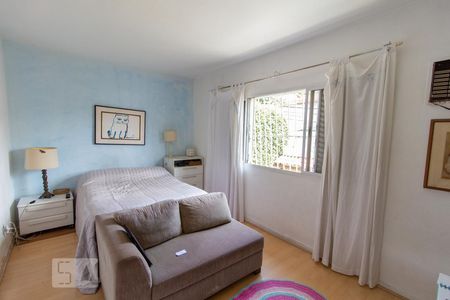 Casa à venda com 170m², 4 quartos e 2 vagasQuarto 3