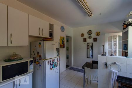 Casa à venda com 170m², 4 quartos e 2 vagasCozinha