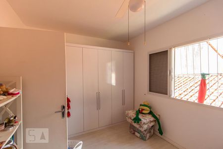 Casa à venda com 170m², 4 quartos e 2 vagasQuarto 1