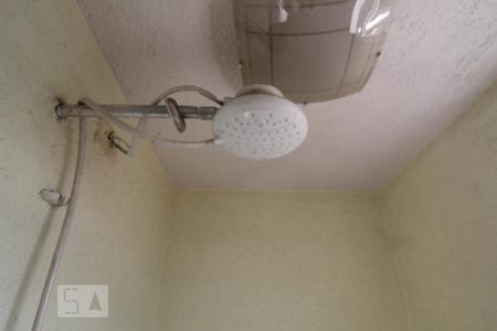 Casa à venda com 380m², 3 quartos e 2 vagasBanheiro da piscina