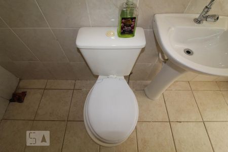 Casa à venda com 380m², 3 quartos e 2 vagasBanheiro salão de festa