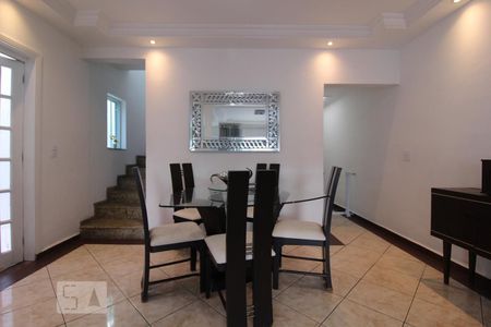 Casa à venda com 3 quartos, 380m² em Cerâmica, São Caetano do Sul