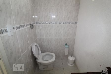 Casa à venda com 380m², 3 quartos e 2 vagasLavabo