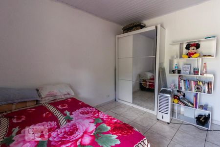 Quarto de casa à venda com 2 quartos, 150m² em Jardim das Laranjeiras, São Paulo