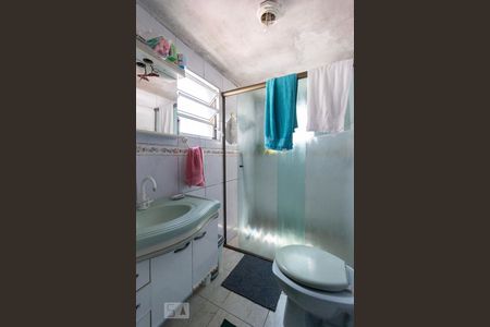 Casa à venda com 150m², 2 quartos e 1 vaga Casa à venda com 150m², 2 quartos e 1 vagaBanheiro