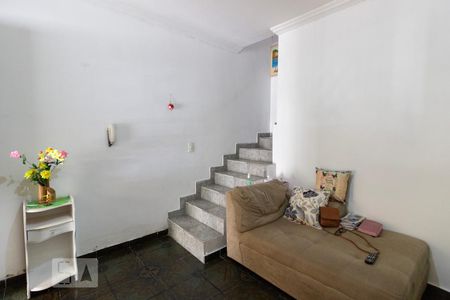 Sala de casa à venda com 2 quartos, 150m² em Jardim das Laranjeiras, São Paulo