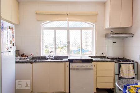 Apartamento à venda com 150m², 4 quartos e 2 vagas Apartamento à venda com 150m², 4 quartos e 2 vagasCozinha