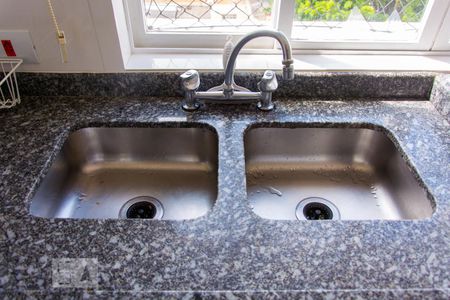 Apartamento à venda com 150m², 4 quartos e 2 vagas Apartamento à venda com 150m², 4 quartos e 2 vagasCozinha - Cuba