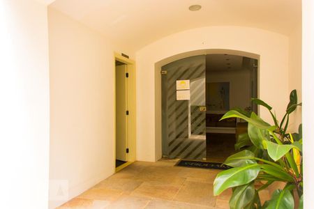 Apartamento à venda com 150m², 4 quartos e 2 vagas Apartamento à venda com 150m², 4 quartos e 2 vagasÁrea comum