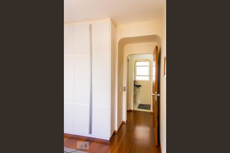 Apartamento à venda com 150m², 4 quartos e 2 vagas Apartamento à venda com 150m², 4 quartos e 2 vagasQuarto 4