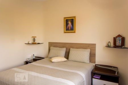 Apartamento à venda com 150m², 4 quartos e 2 vagas Apartamento à venda com 150m², 4 quartos e 2 vagasQuarto 1 - Suíte