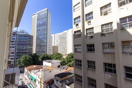 Vista de kitnet/studio para alugar com 1 quarto, 42m² em Centro, Rio de Janeiro
