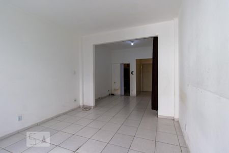 Sala de kitnet/studio para alugar com 1 quarto, 42m² em Centro, Rio de Janeiro