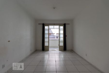 Sala de kitnet/studio para alugar com 1 quarto, 42m² em Centro, Rio de Janeiro