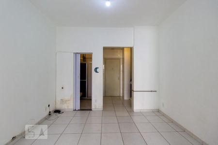 Sala de kitnet/studio para alugar com 1 quarto, 42m² em Centro, Rio de Janeiro