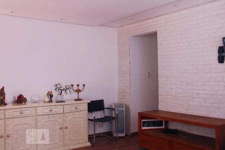 Sala de apartamento à venda com 2 quartos, 82m² em Parque Assunção, Taboão da Serra