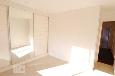 Quarto 1  - Suíte   - Armários  de apartamento para alugar com 2 quartos, 80m² em Botafogo, Rio de Janeiro