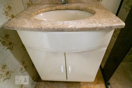 Apartamento para alugar com 68m², 2 quartos e 1 vagaBanheiro