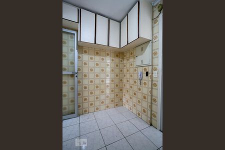 Apartamento para alugar com 68m², 2 quartos e 1 vagaCozinha