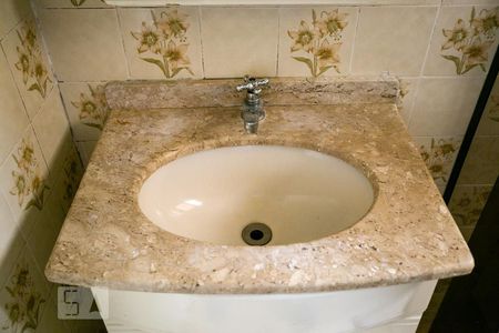 Apartamento para alugar com 68m², 2 quartos e 1 vagaBanheiro