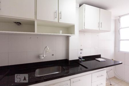 Apartamento para alugar com 139m², 3 quartos e 2 vagas Apartamento para alugar com 139m², 3 quartos e 2 vagasCozinha