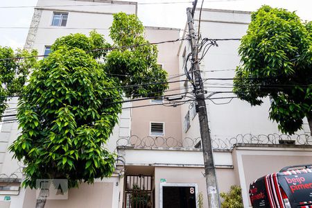 Apartamento para alugar com 48m², 2 quartos e 1 vagaFachada