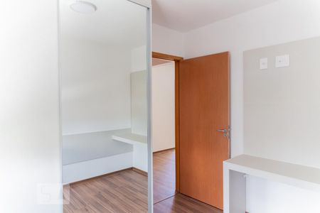 Quarto de apartamento à venda com 2 quartos, 59m² em Centro, Santo André
