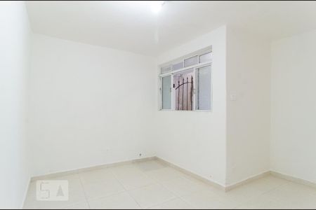 Quarto de casa para alugar com 1 quarto, 50m² em Bosque da Saúde, São Paulo