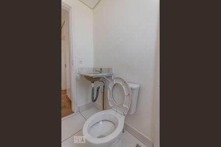 Apartamento à venda com 57m², 2 quartos e 1 vaga Apartamento à venda com 57m², 2 quartos e 1 vagaBanheiro 2