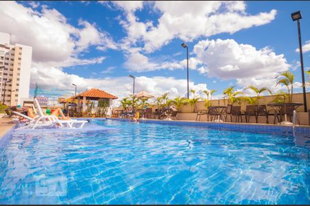 Apartamento à venda com 57m², 2 quartos e 1 vaga Apartamento à venda com 57m², 2 quartos e 1 vagaÁrea comum - Piscina