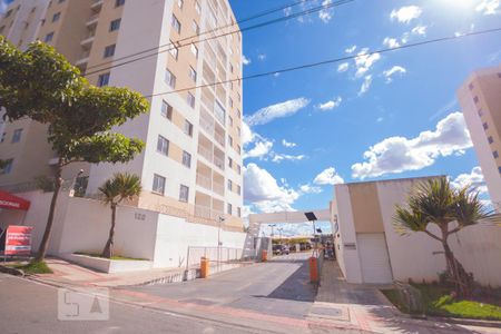 Apartamento à venda com 57m², 2 quartos e 1 vaga Apartamento à venda com 57m², 2 quartos e 1 vagaFachada