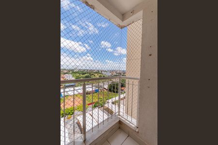 Varanda Sala de apartamento à venda com 2 quartos, 57m² em Jardim Guanabara, Belo Horizonte