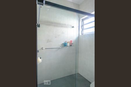 Casa para alugar com 260m², 4 quartos e 6 vagasBanheiro 3