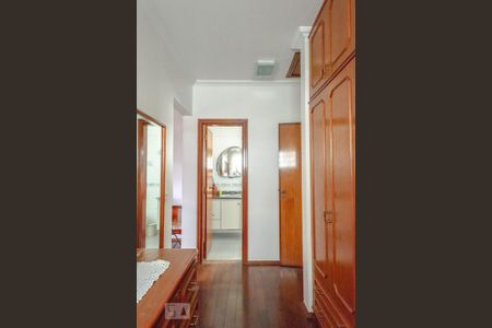 Casa para alugar com 260m², 4 quartos e 6 vagasQuarto 1 - suíte